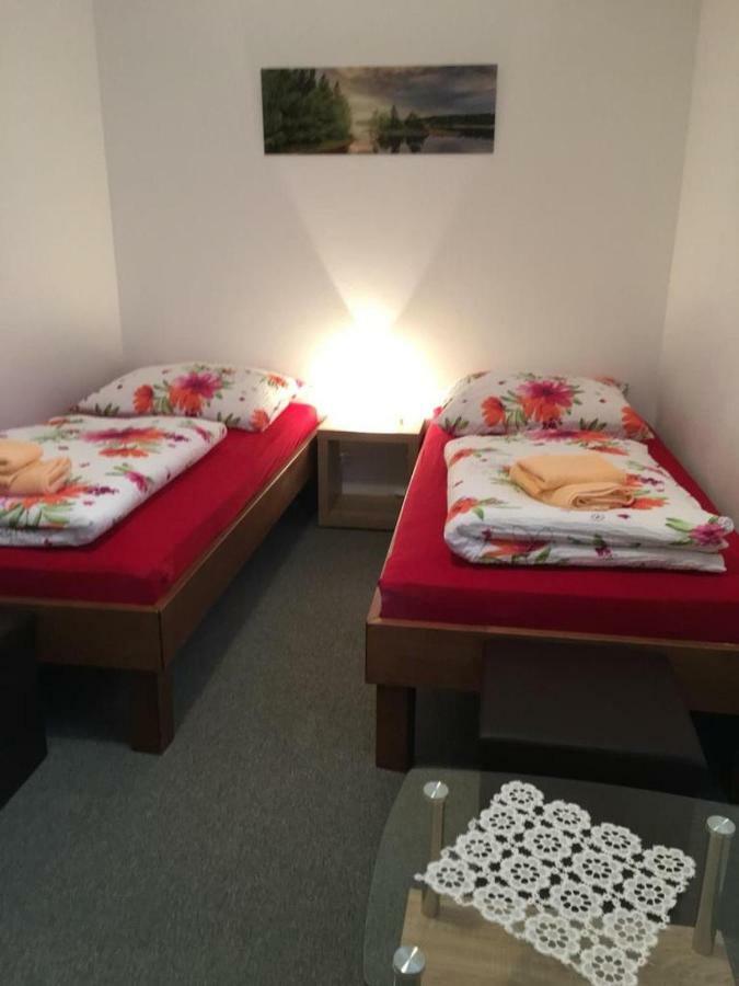 Ferienwohnung Eibenweg Gebsattel Esterno foto